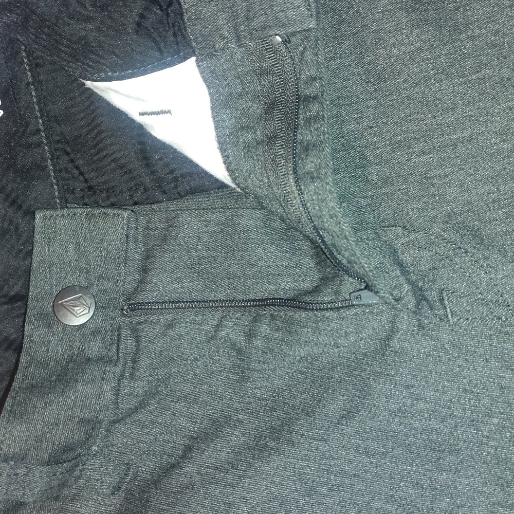 Volcom - Picture 2 of 3
